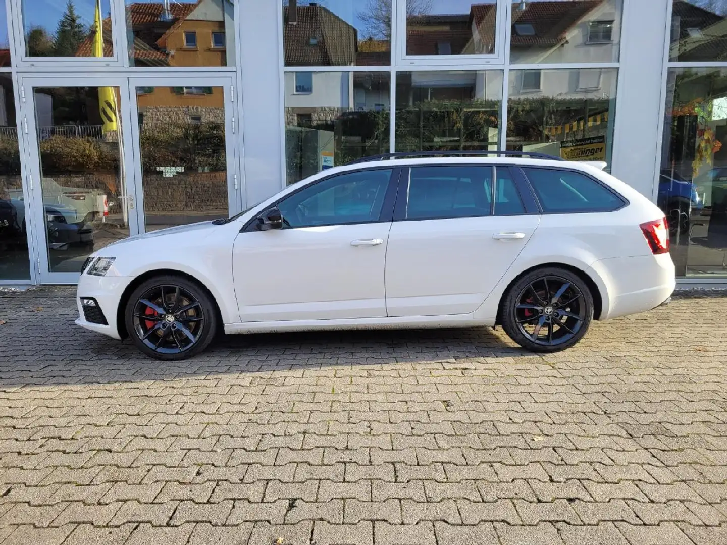Skoda Octavia RS Blanc - 1