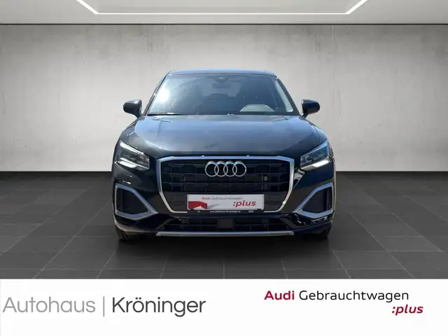 Audi Q2 view 5