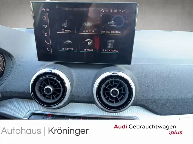 Audi Q2 view 15