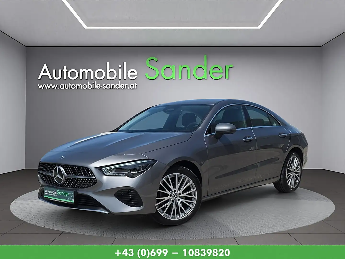 Mercedes-Benz CLA 180 d Coupe Aut. Urban *MATRIX/KEYLESS/1.BESITZ* Grau - 1