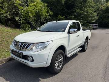Cab 2016 cab 2.4d Intense 4wd 181cv