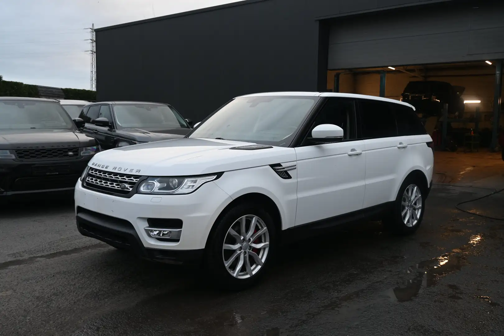 Land Rover Range Rover Sport Range Rover Sport SDV8 HSE ENGINE PROBLEM Blanc - 1