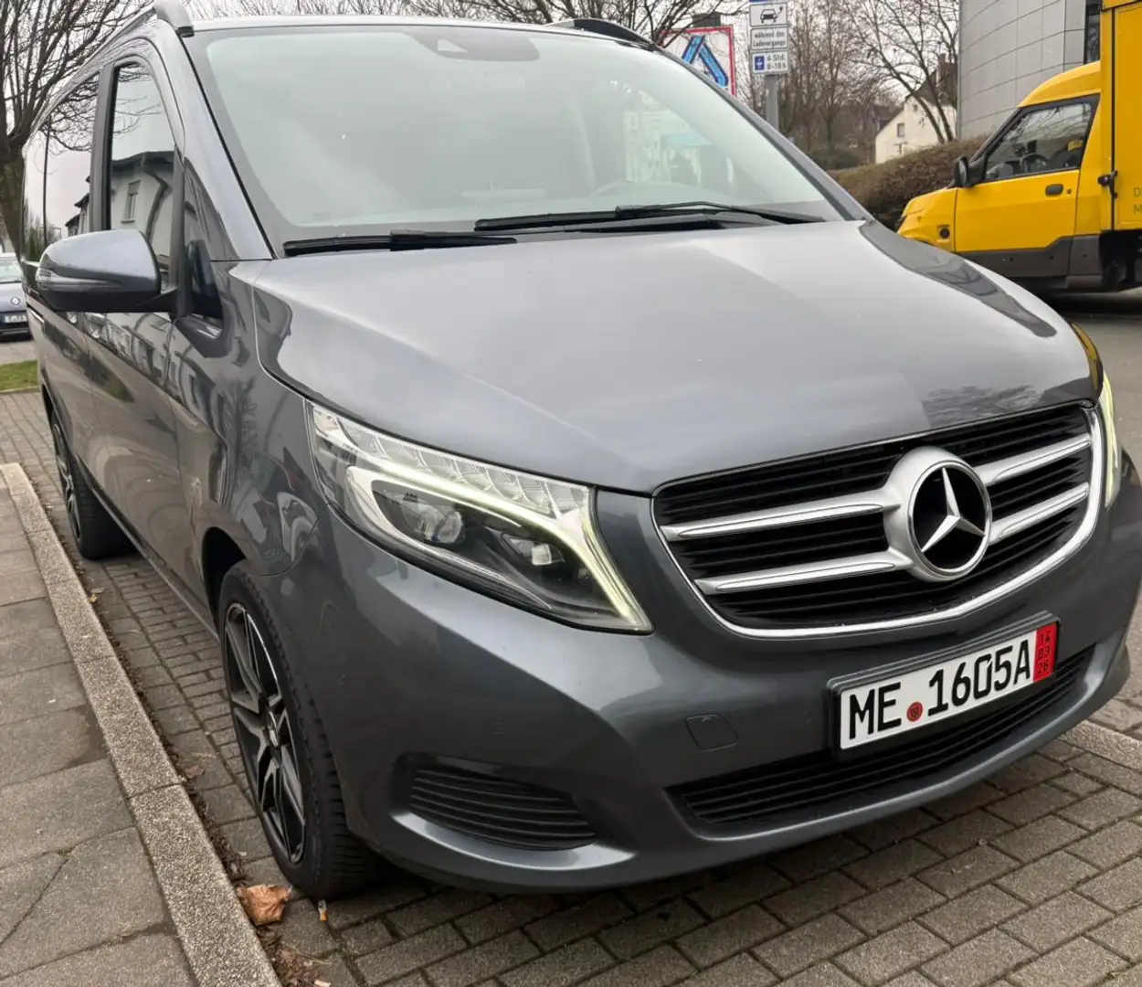 Mercedes-Benz V 280 Grau - 1