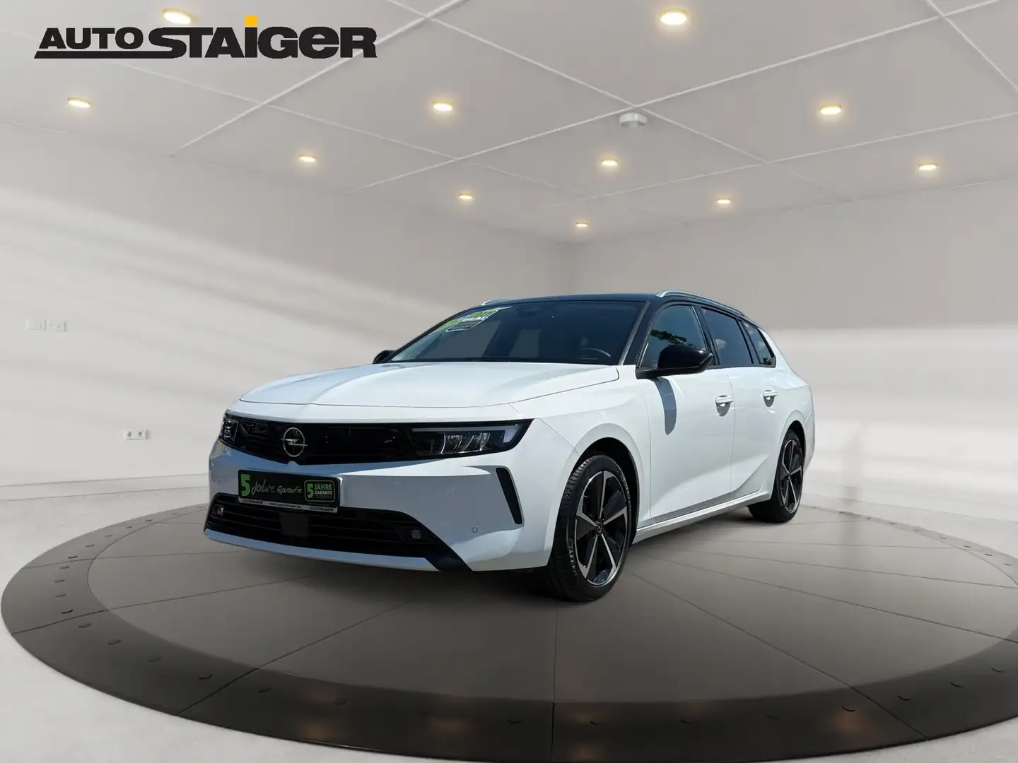 Opel Astra ST 1.2 Turbo Elegance - 2