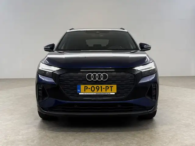 Audi Q4 E-Tron view 10