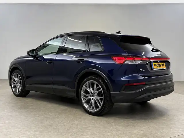 Audi Q4 E-Tron view 3