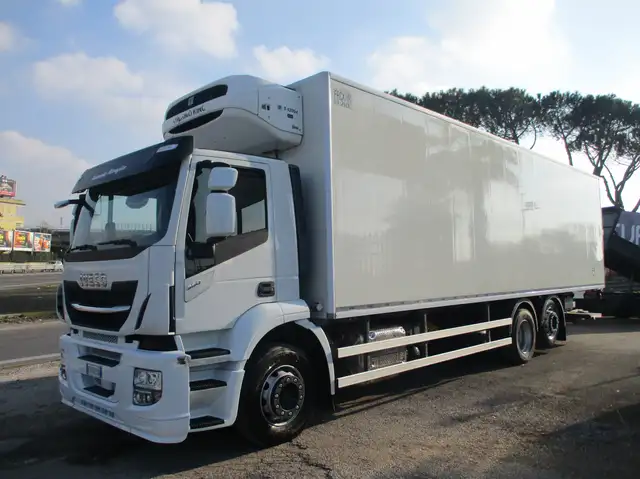 Iveco STRALIS 360 E6 9.60M 23 PEDANE FRIGO+PEDANA FRC-20
