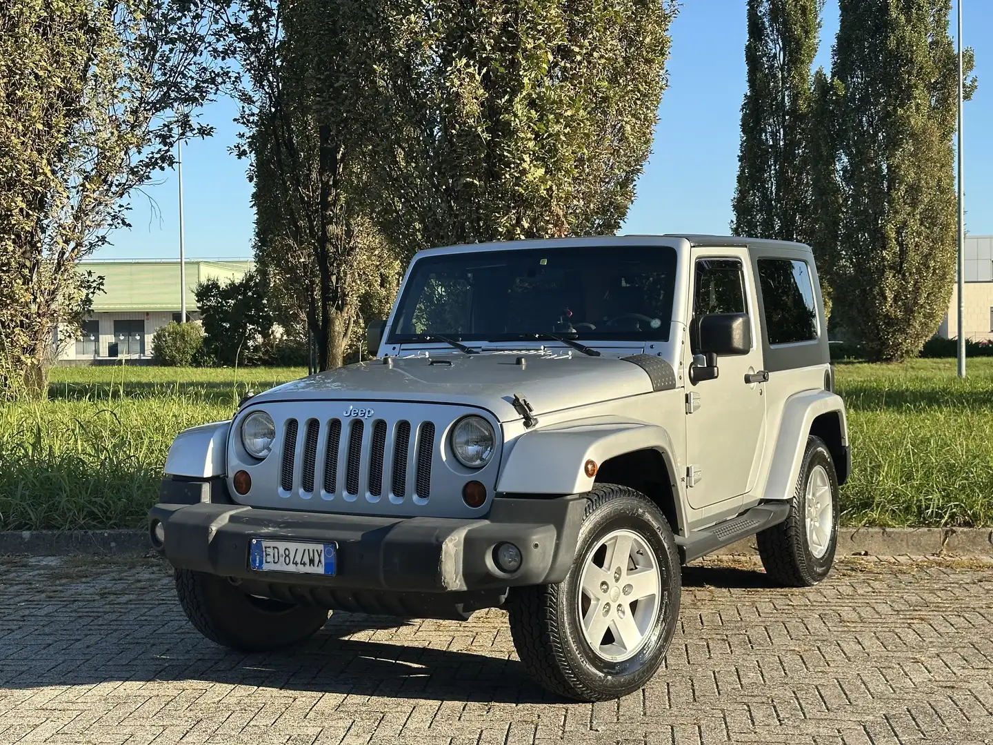 Jeep Wrangler 2.8 SAHARA HARD TOP Grigio - 1