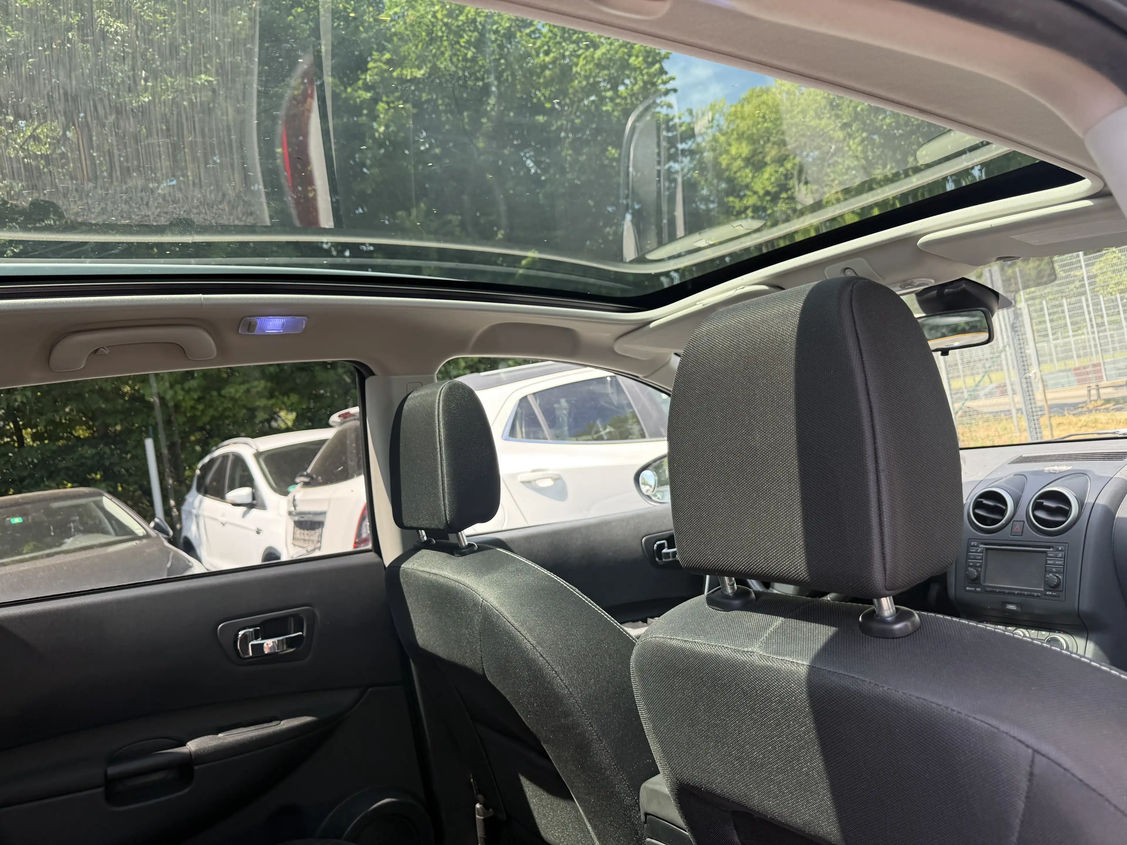 Nissan Qashqai+2 I-Way — photo 7