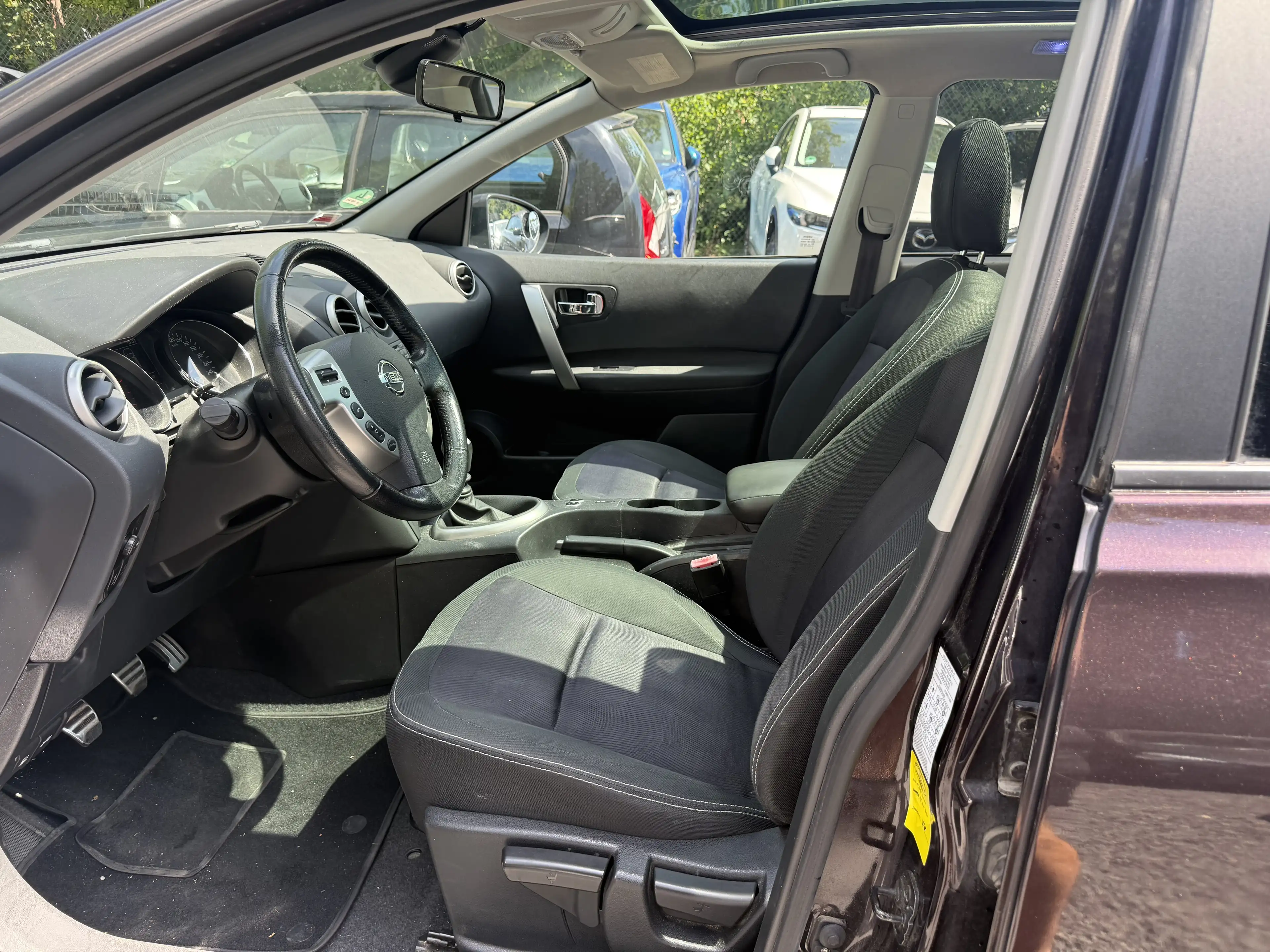 Nissan Qashqai+2 I-Way — photo 12