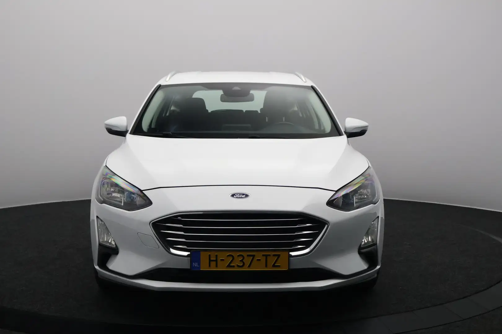 Ford Focus Wagon 1.0 EcoBoost Titanium Business | Automaat | Blanc - 2
