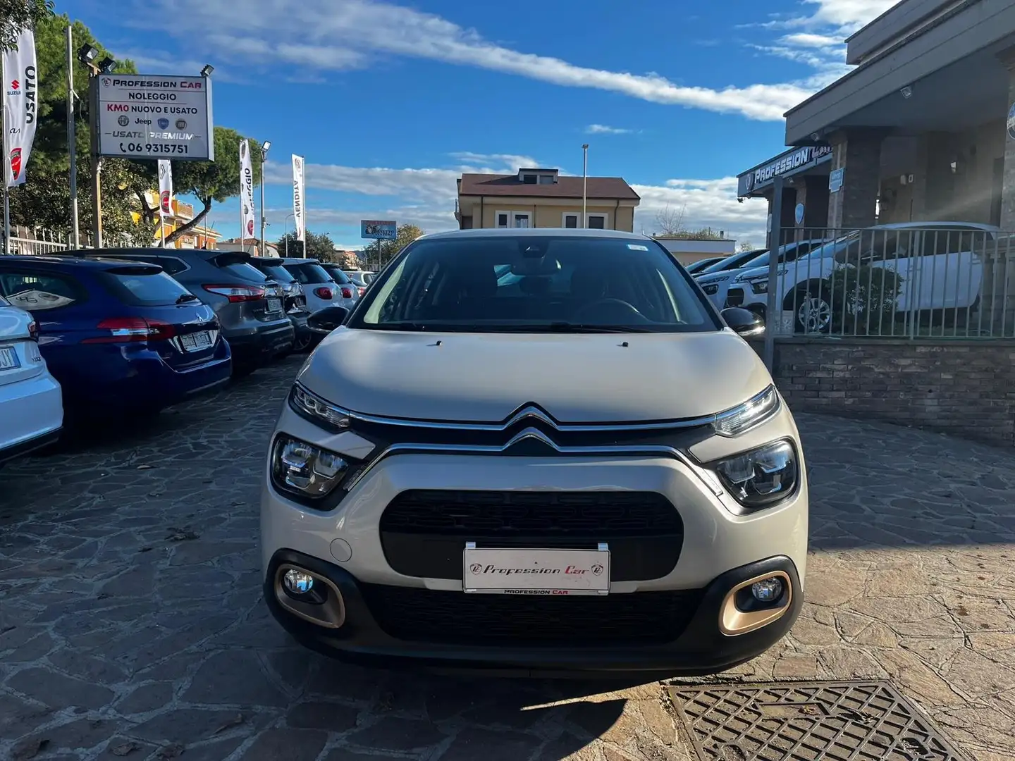 Citroen C3 1.2 PURETECH C-SERIES 83CV Beige - 2