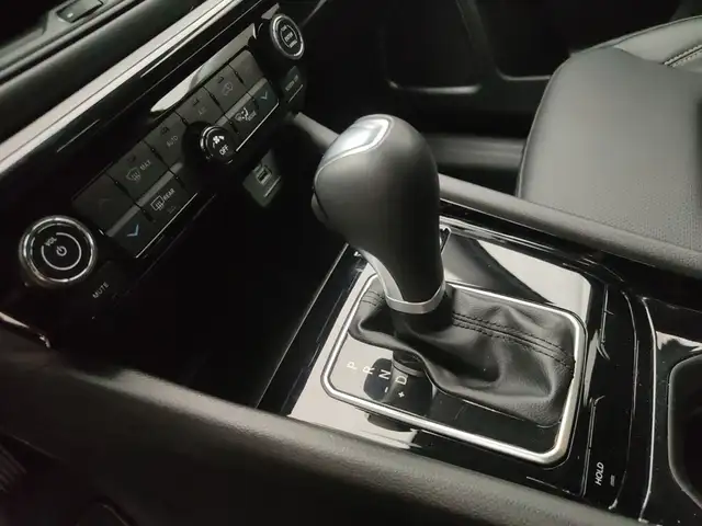 Jeep Compass view 17