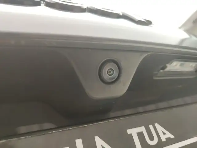 Jeep Compass view 26