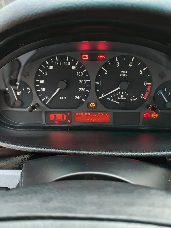 BMW 318 Serie 3 E46 Berlina 318i, foto 10