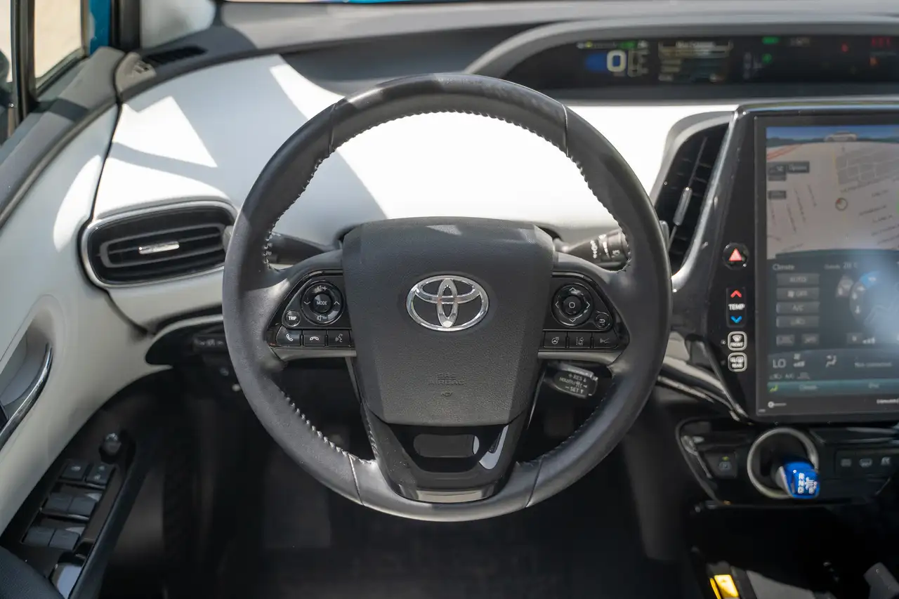 Toyota Prius Prime photo Toyota Prius Prime