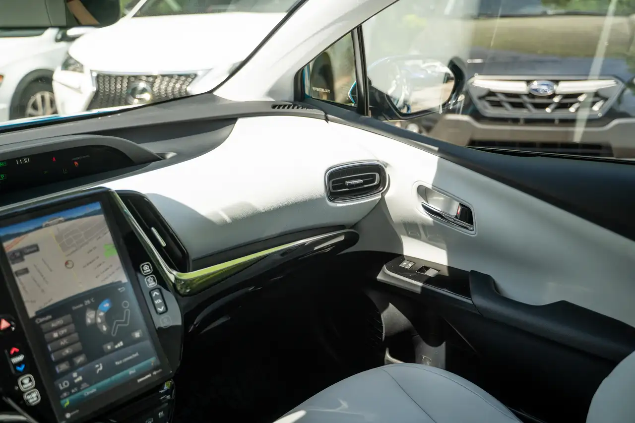 Toyota Prius Prime photo Toyota Prius Prime