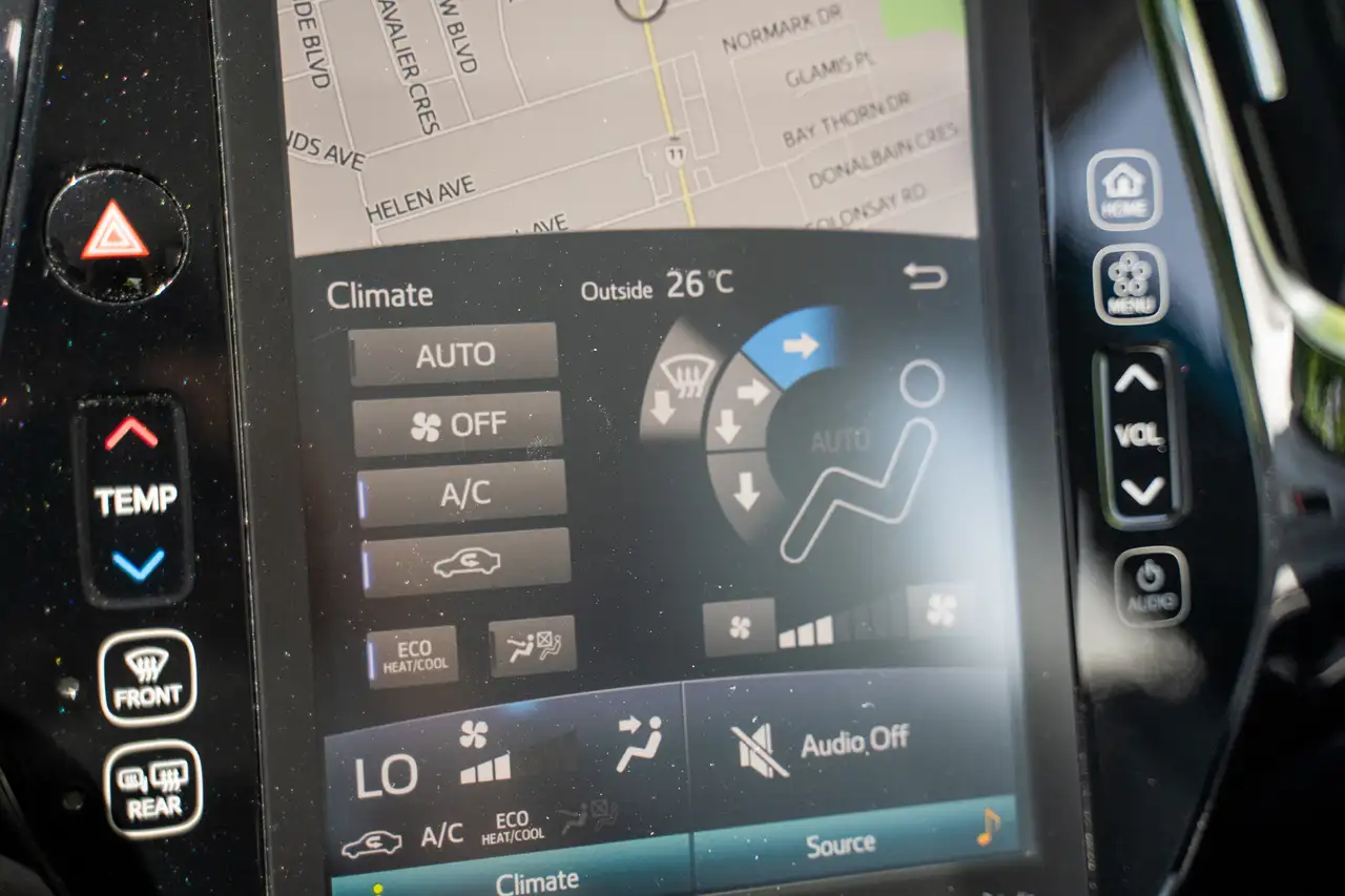 Toyota Prius Prime photo Toyota Prius Prime