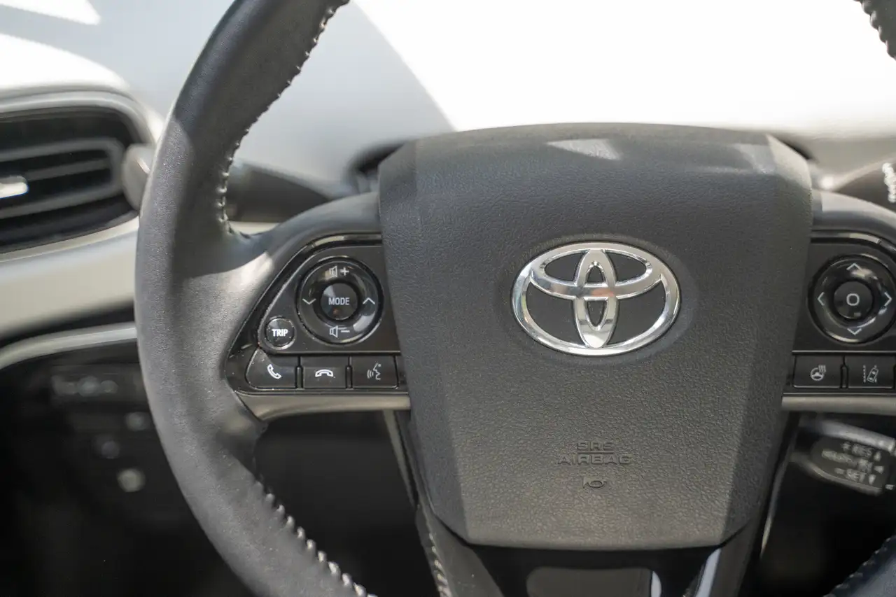Toyota Prius Prime photo Toyota Prius Prime