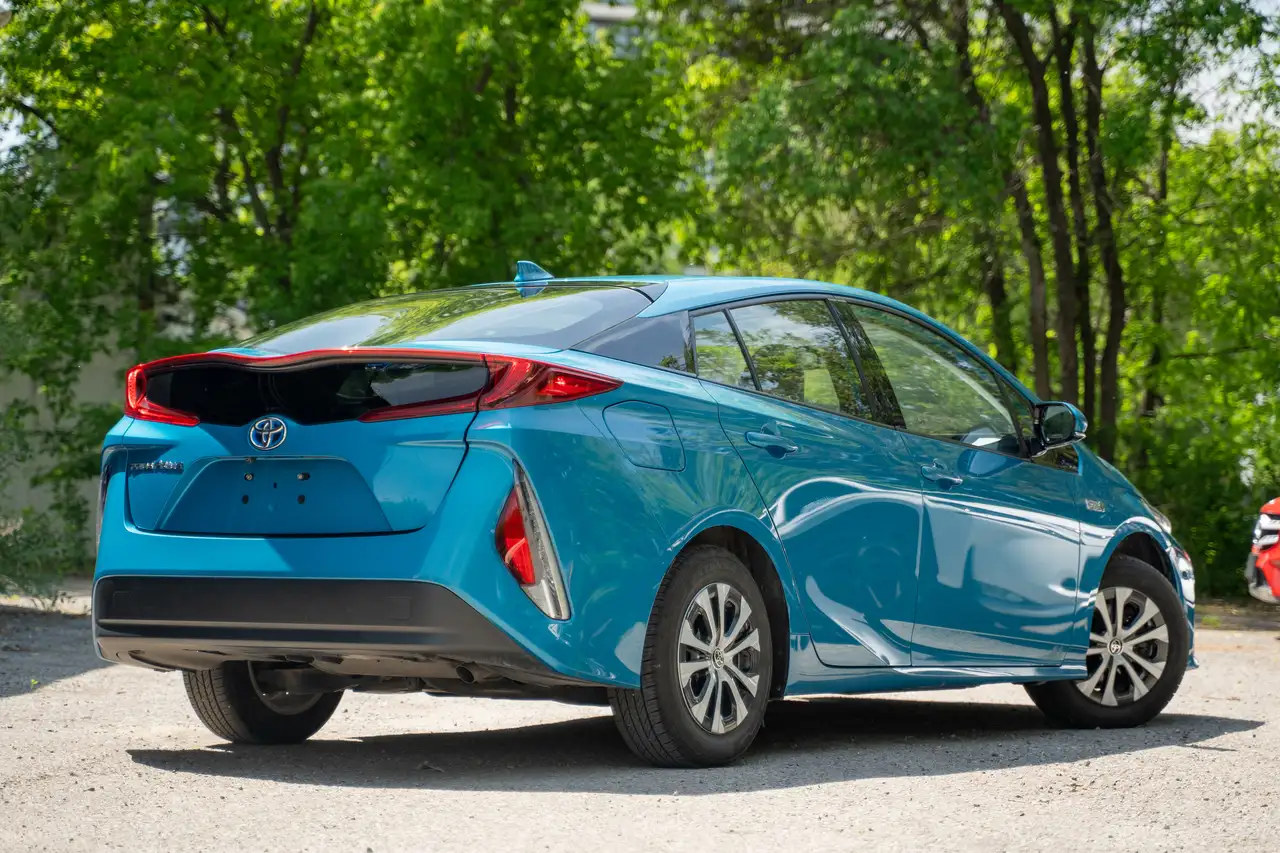 Toyota Prius Prime photo Toyota Prius Prime