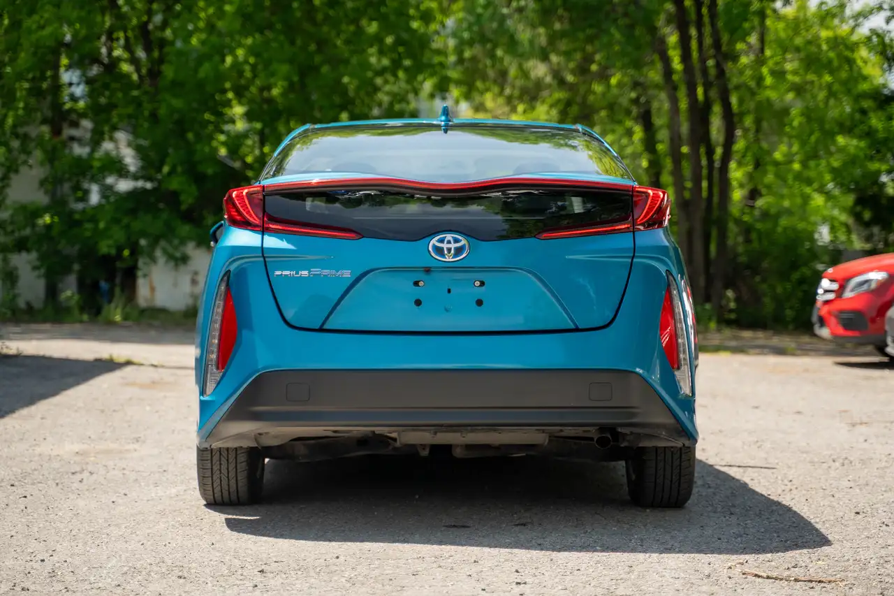 Toyota Prius Prime photo Toyota Prius Prime