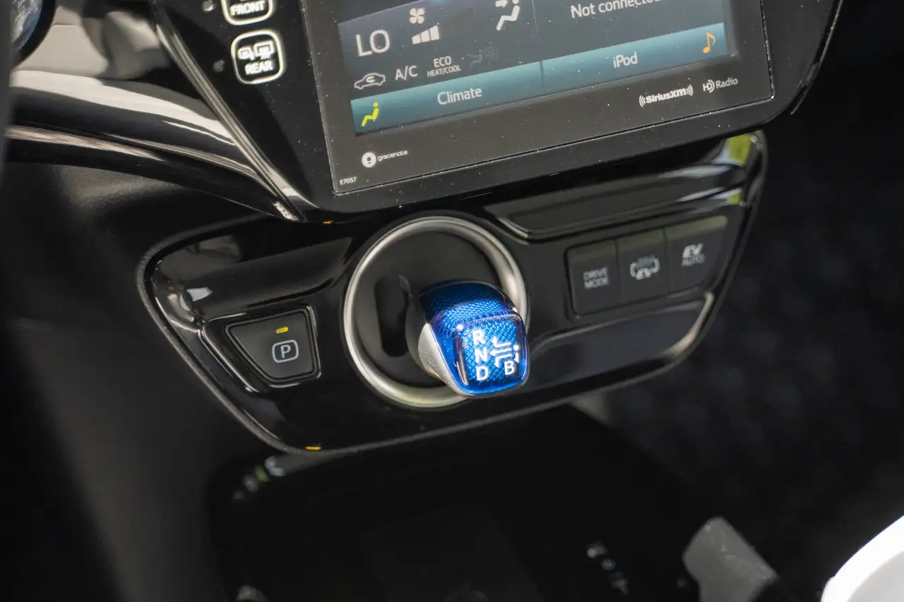 Toyota Prius Prime photo Toyota Prius Prime