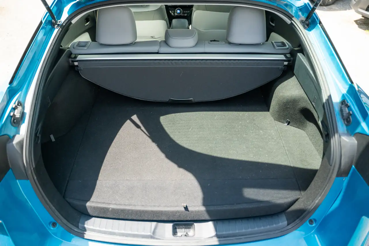 Toyota Prius Prime photo Toyota Prius Prime