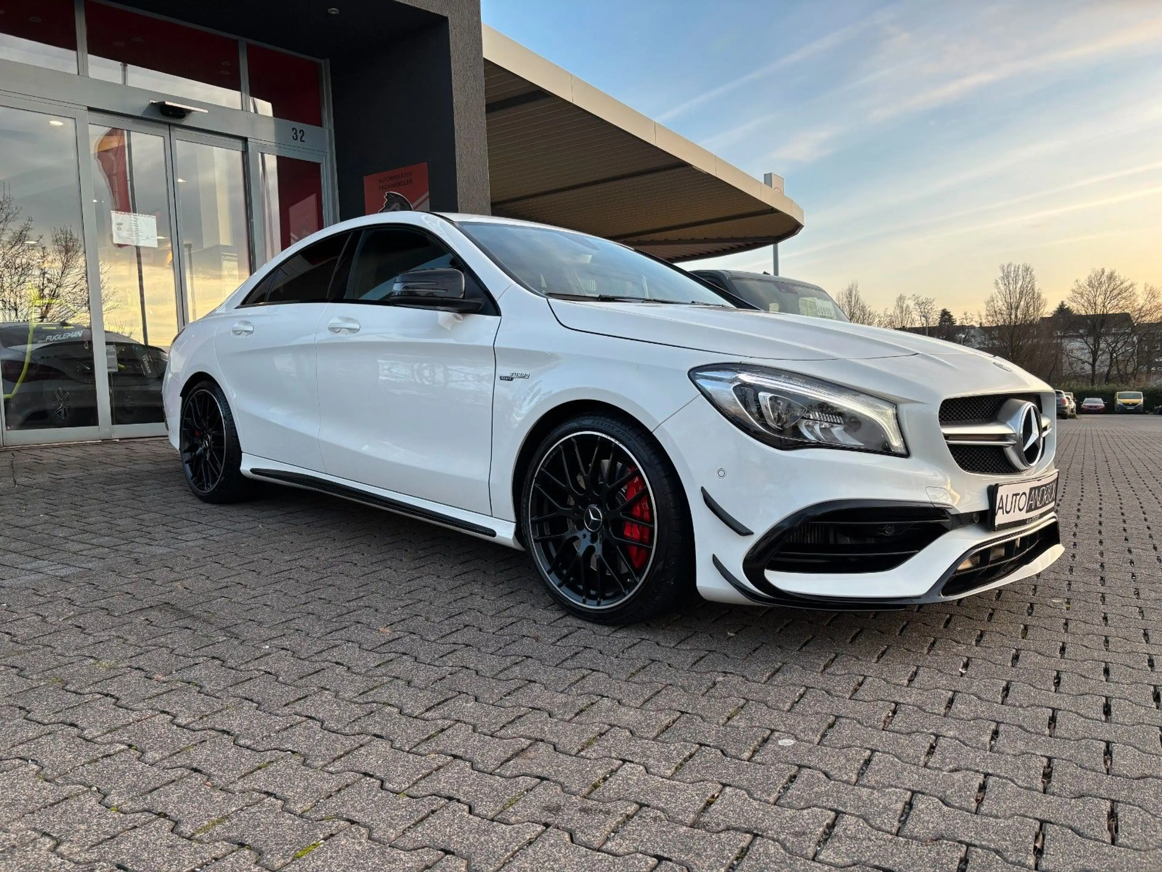 Mercedes-Benz CLA 45 AMG AERO KAMERA SPORT-AGA SHZ LED 1-HAND — photo 3