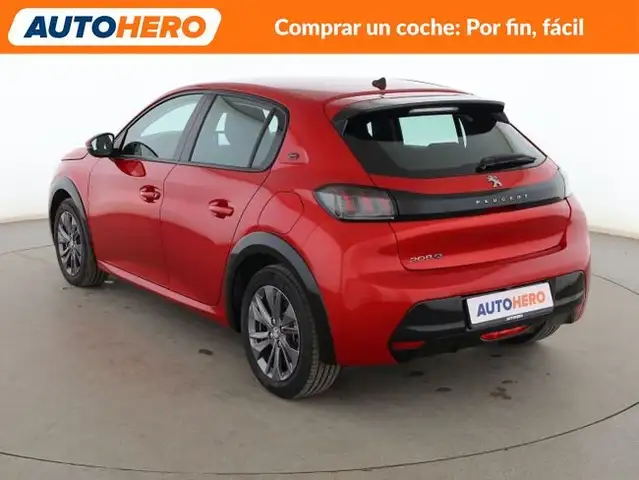 Peugeot 208 view 4