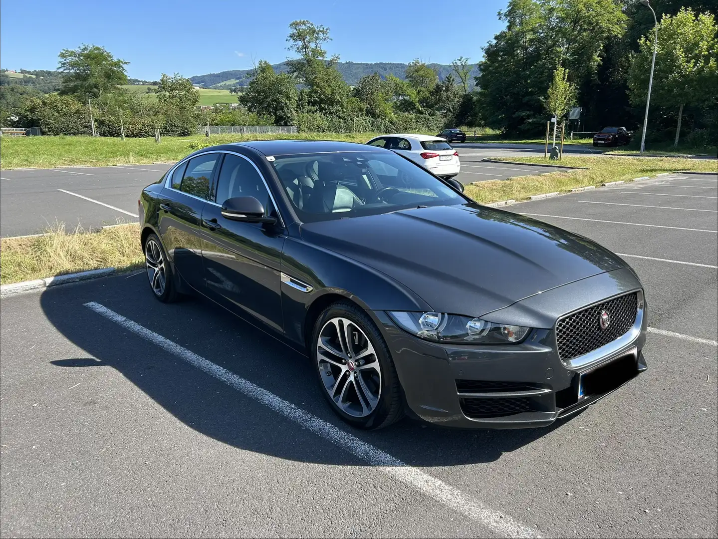 Jaguar XE 20d Aut. Prestige - 1