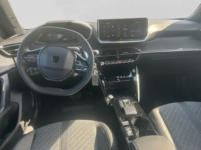 Peugeot 2008 view 10