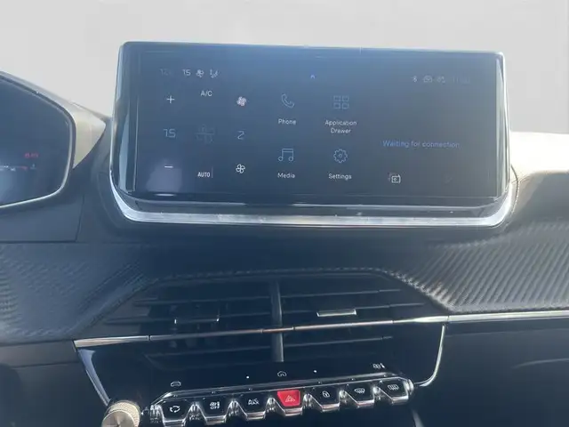 Peugeot 2008 view 12