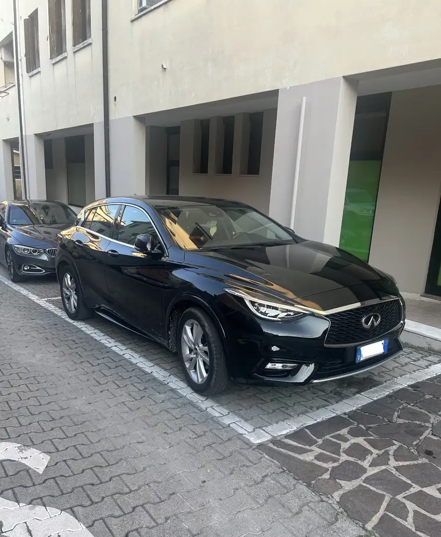 Infiniti Q30 1.5d Business Executive 109cv - 1