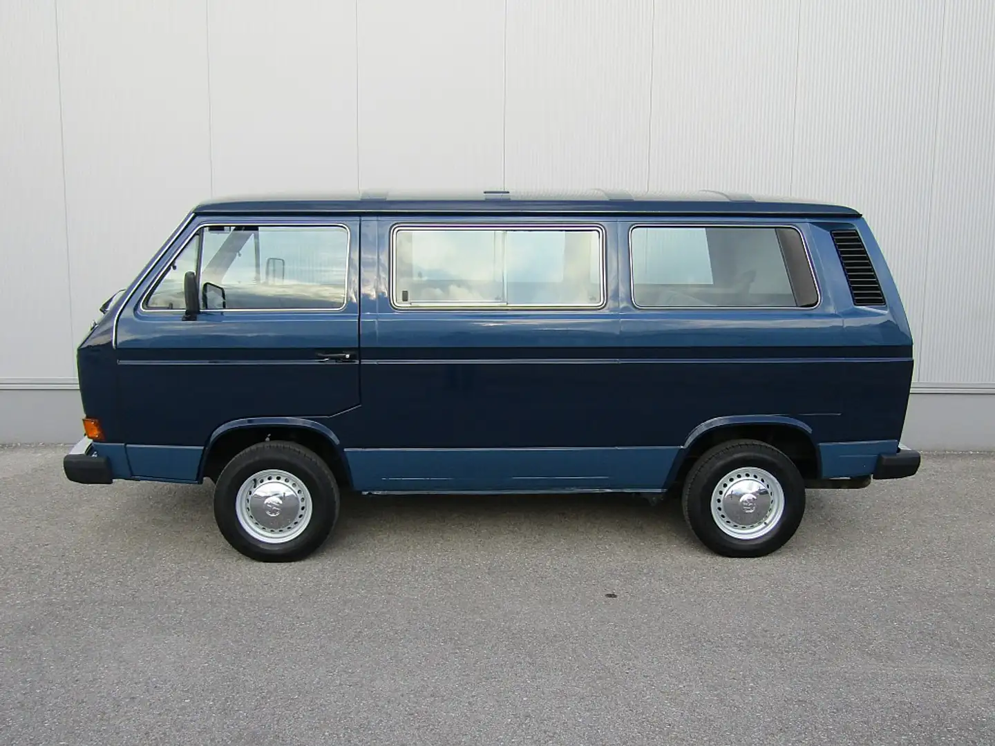 Volkswagen T3 Caravelle GL TD Top Zustand!! Blau - 2