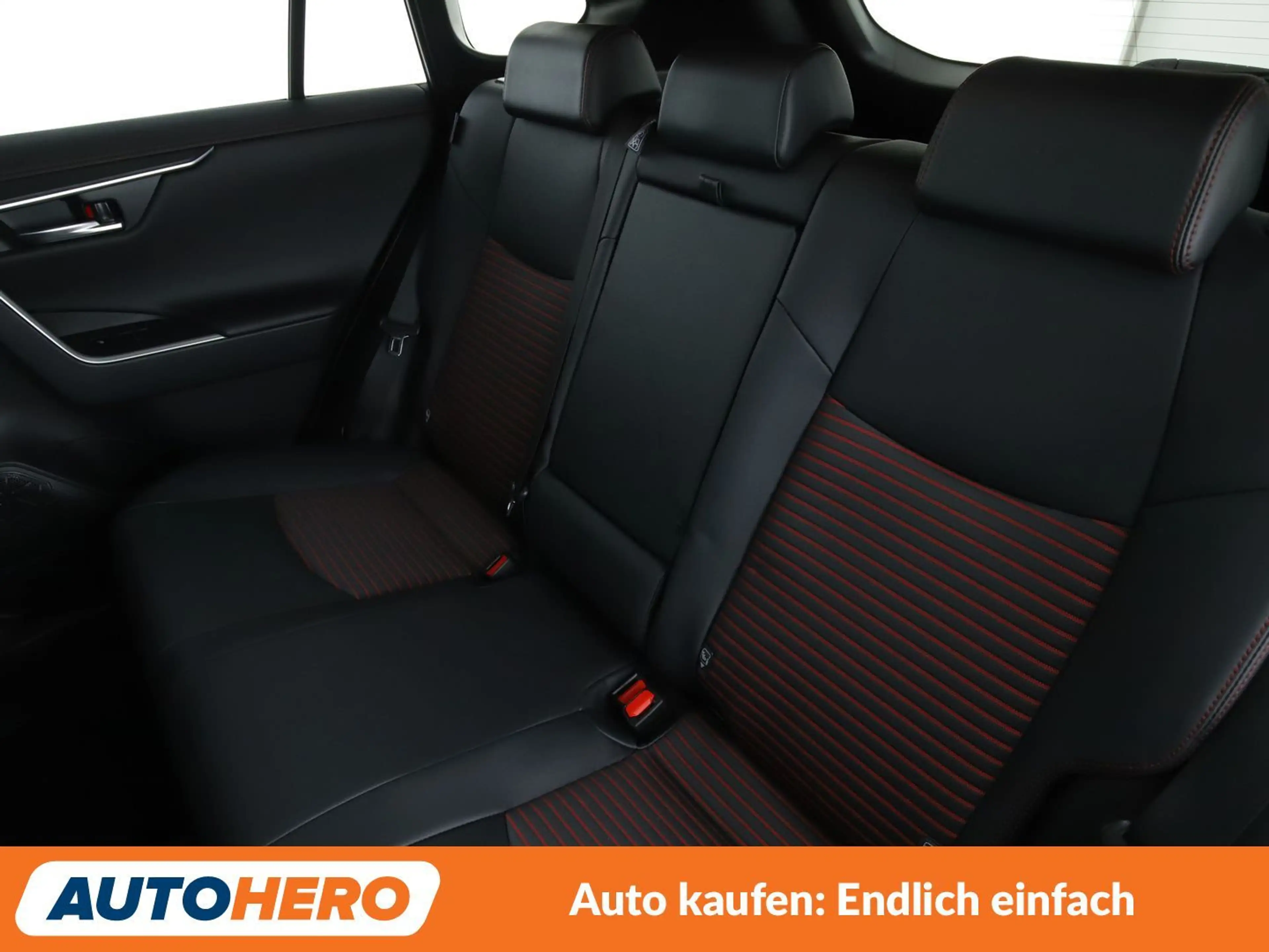 Suzuki Across 2.5 Plug-in Hybrid Comfort+ E-Four Aut.*ACC*AHK* — photo 14