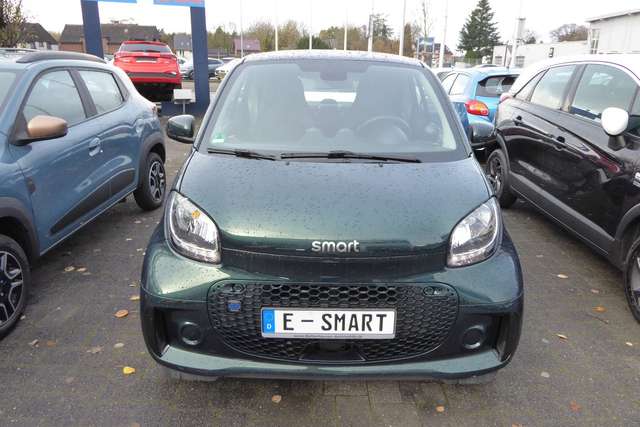 smart forTwo coupe EQ Automatik 22.200 KM!! SHZ