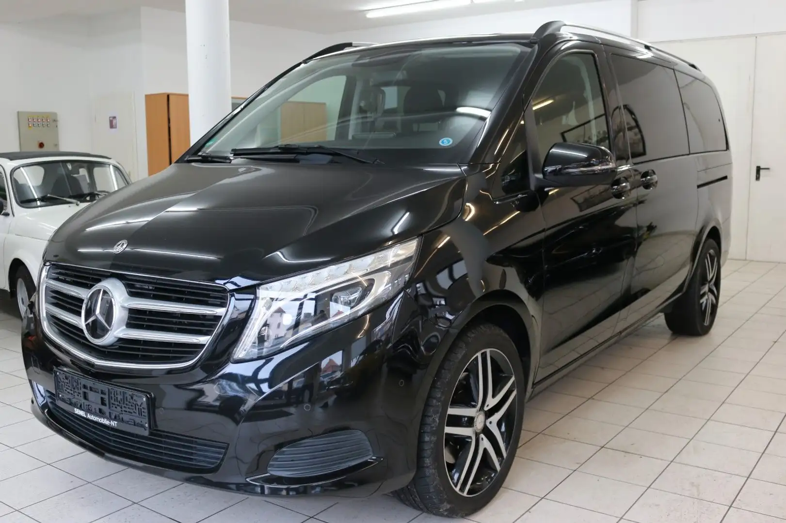 Mercedes-Benz V 250 edition lang/AHK/StHz/Kam./ILS Negru - 1