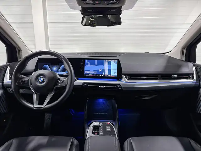 BMW 2 Series view 12