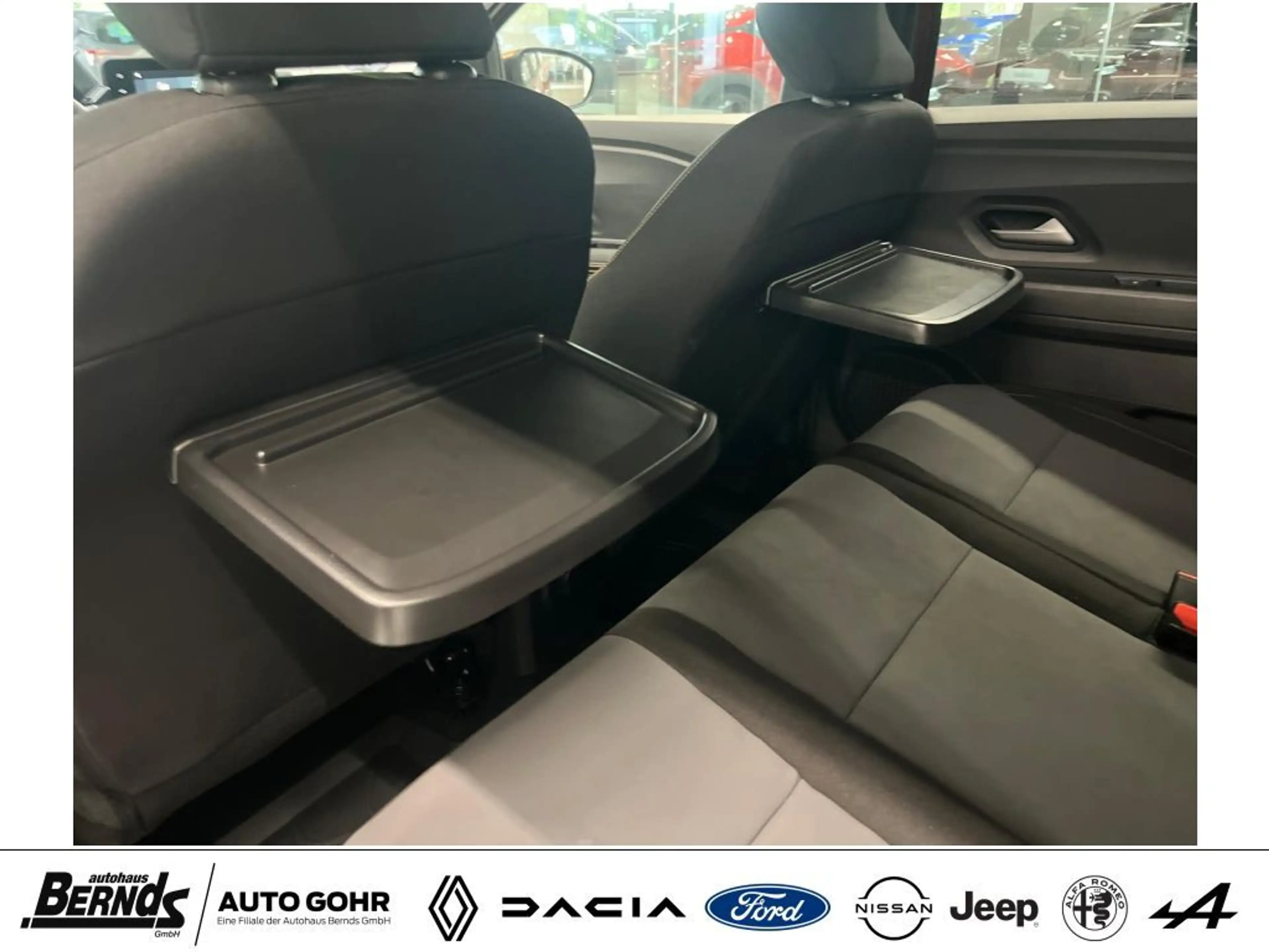 Dacia Jogger TCe 110 Extreme 7-SITZER NAVI PDC KLIMAAUTOMATIK — photo 12