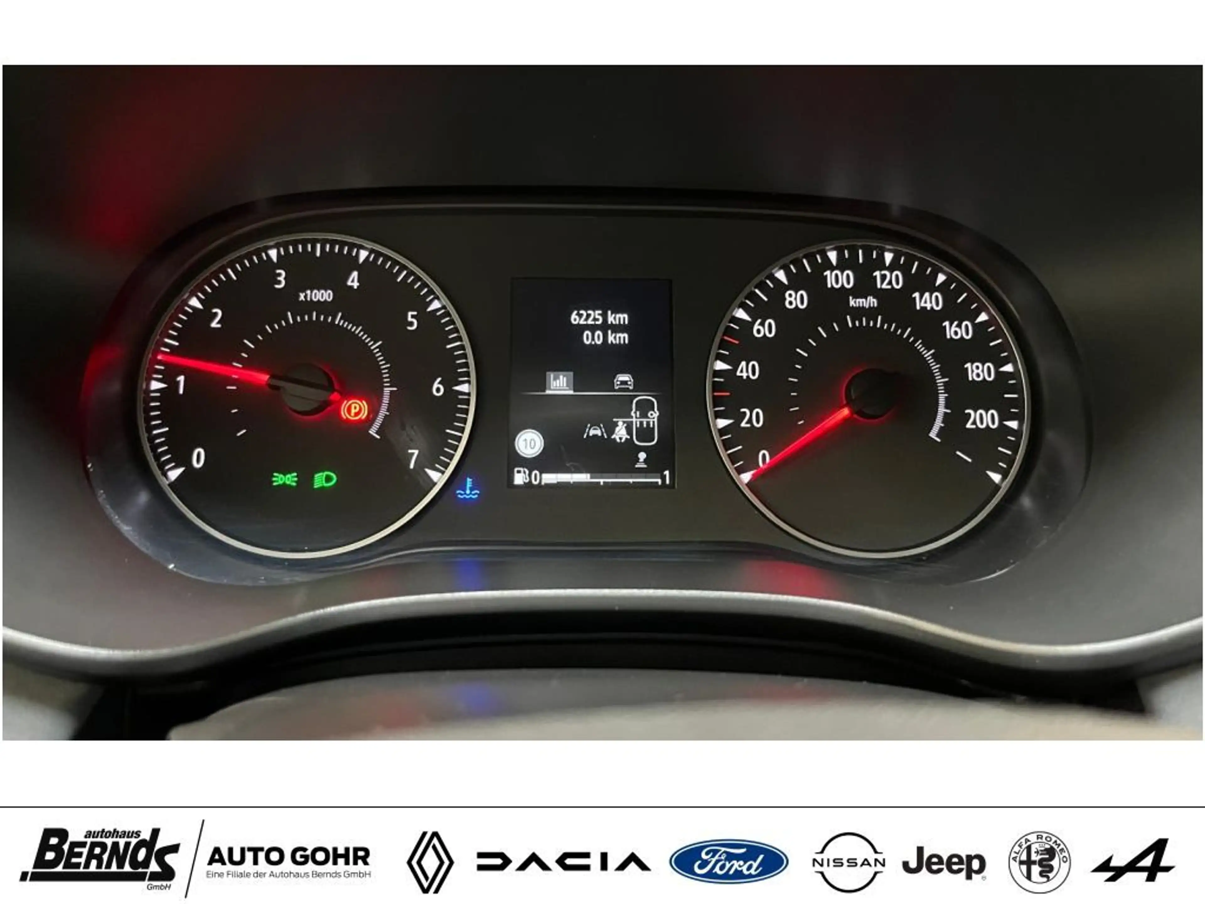 Dacia Jogger TCe 110 Extreme 7-SITZER NAVI PDC KLIMAAUTOMATIK — photo 18