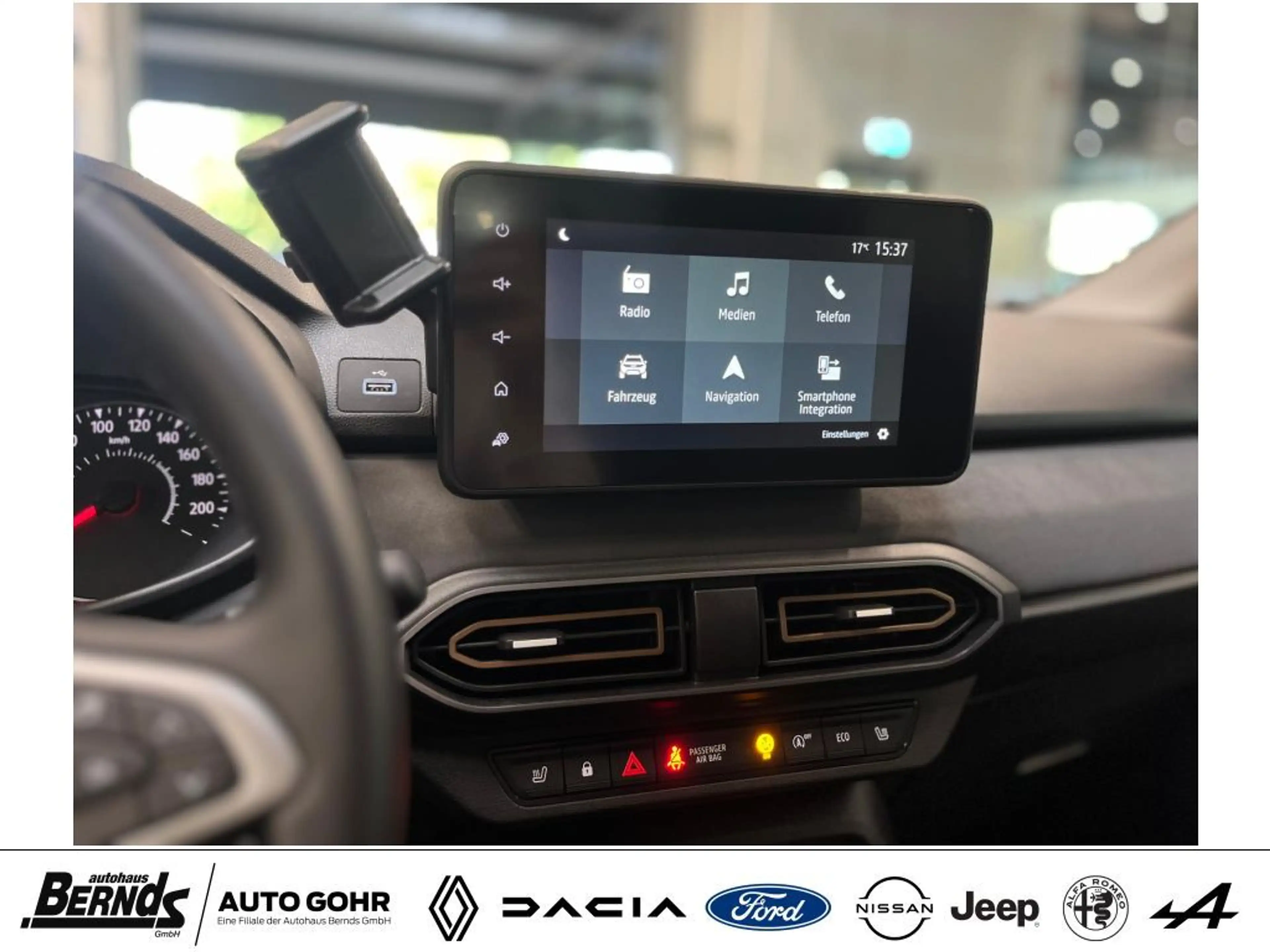 Dacia Jogger TCe 110 Extreme 7-SITZER NAVI PDC KLIMAAUTOMATIK — photo 22