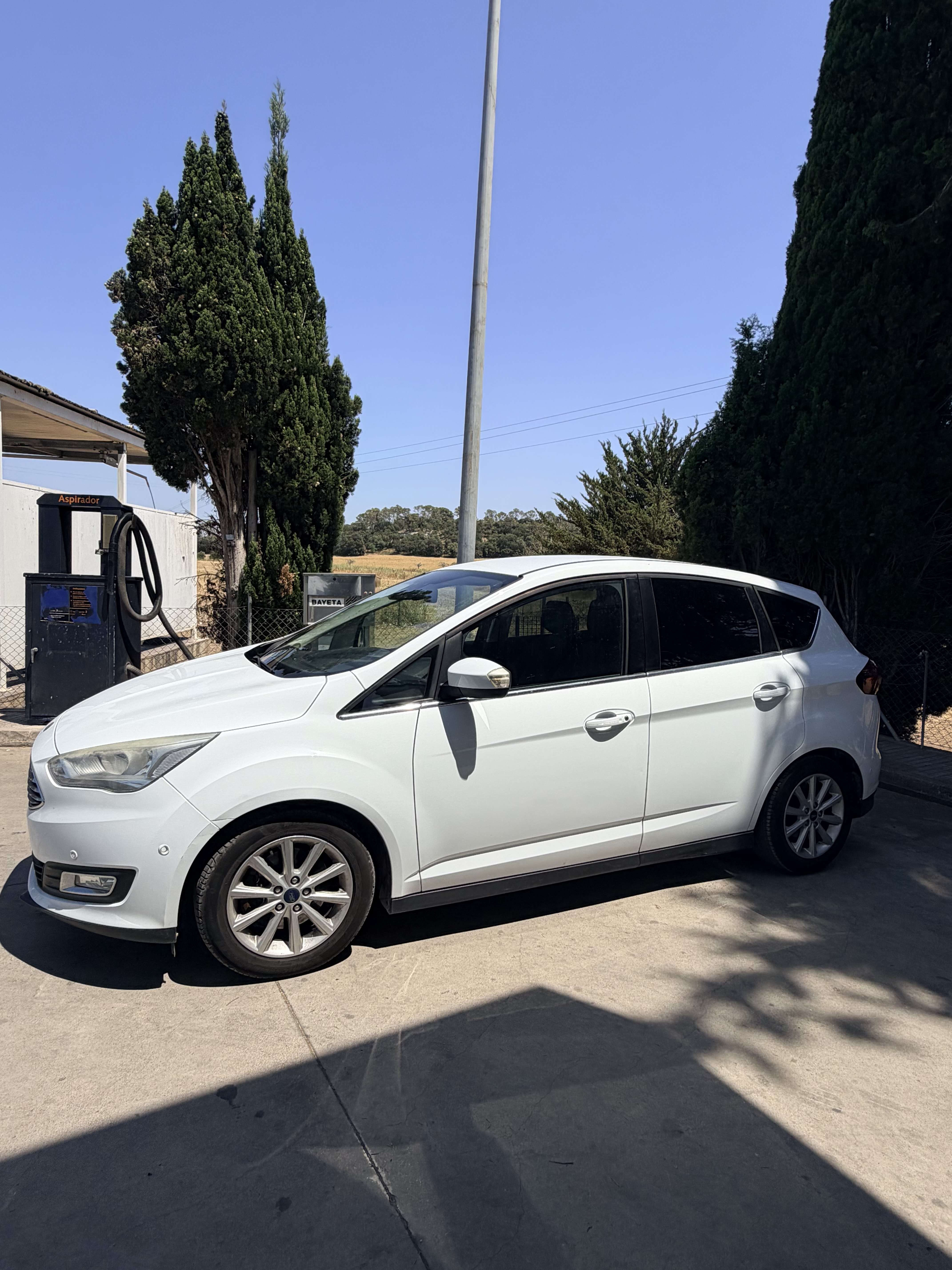 Ford C-Max 1.5 Ecoboost Auto-S&S Titanium 150 - foto 1