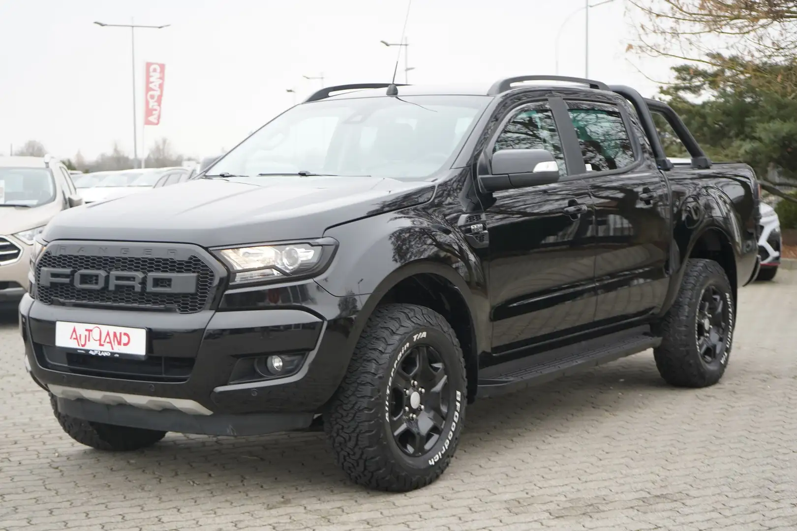 Ford Ranger 3.2 TDCi Limited DoKa 4x4 Navi ACC Kamera Black - 2