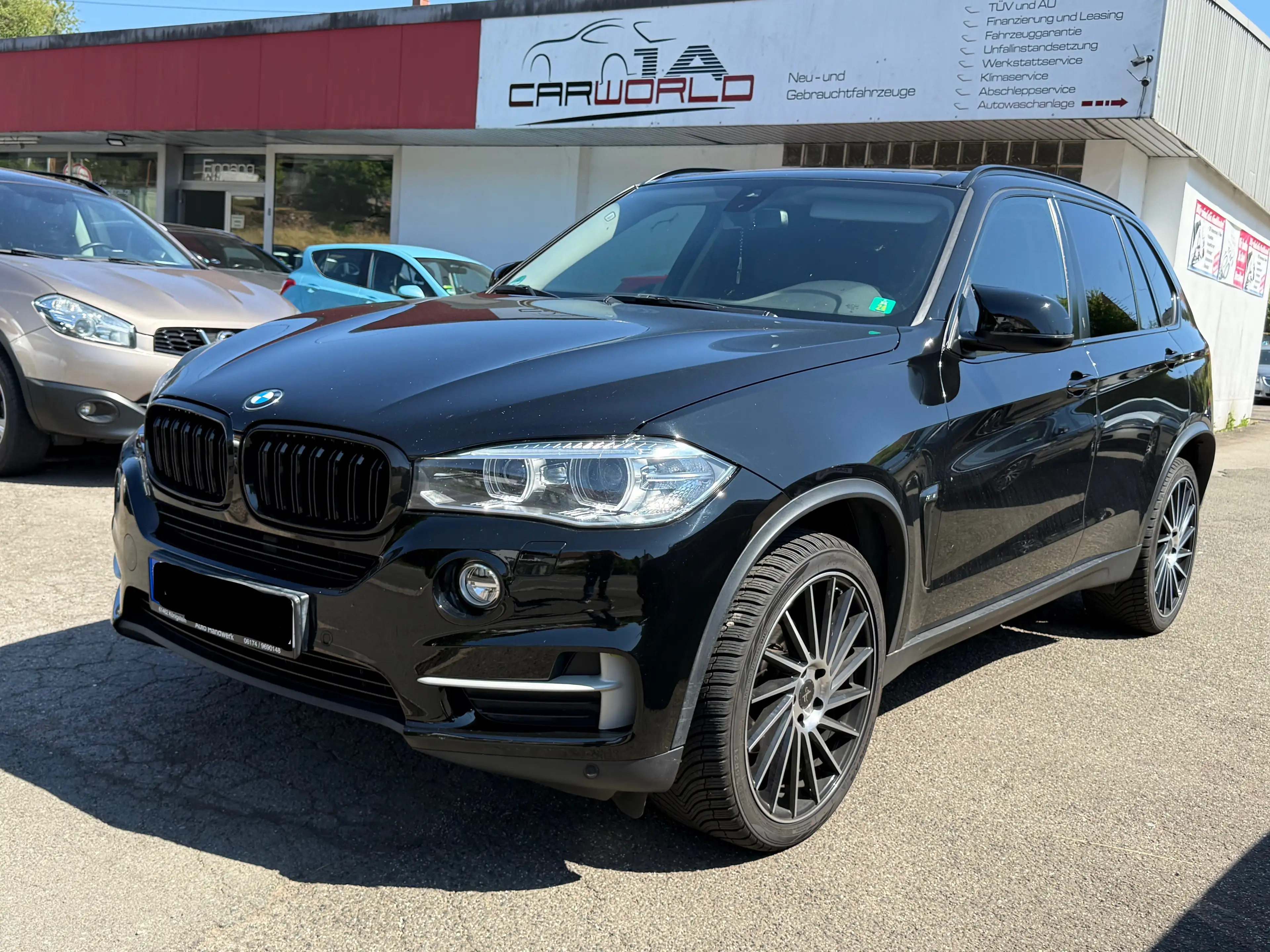 BMW X5 xDrive 30d - Automatik - 7 Sitzer — photo 2