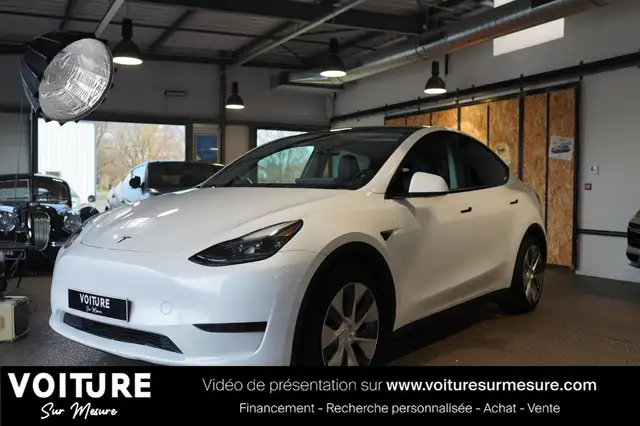 Tesla Model Y Model Y RWD  Standard PHASE 1 1 MAIN