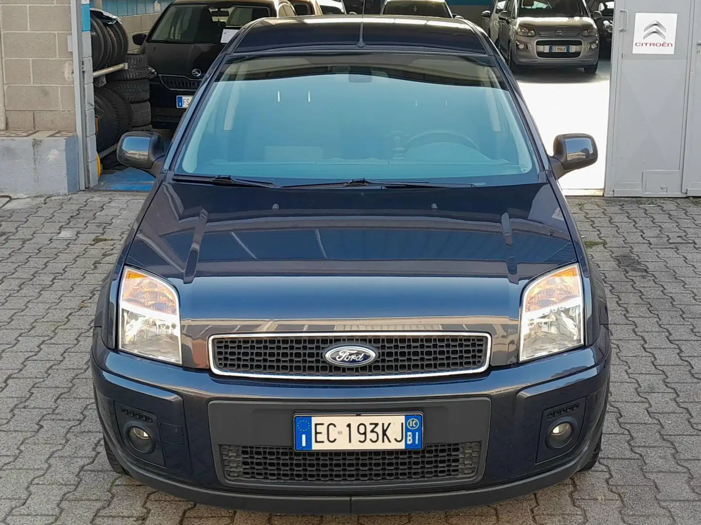 Ford Fusion 1.4 CambioAutomatico NeopatentatiOK Grigio - 2