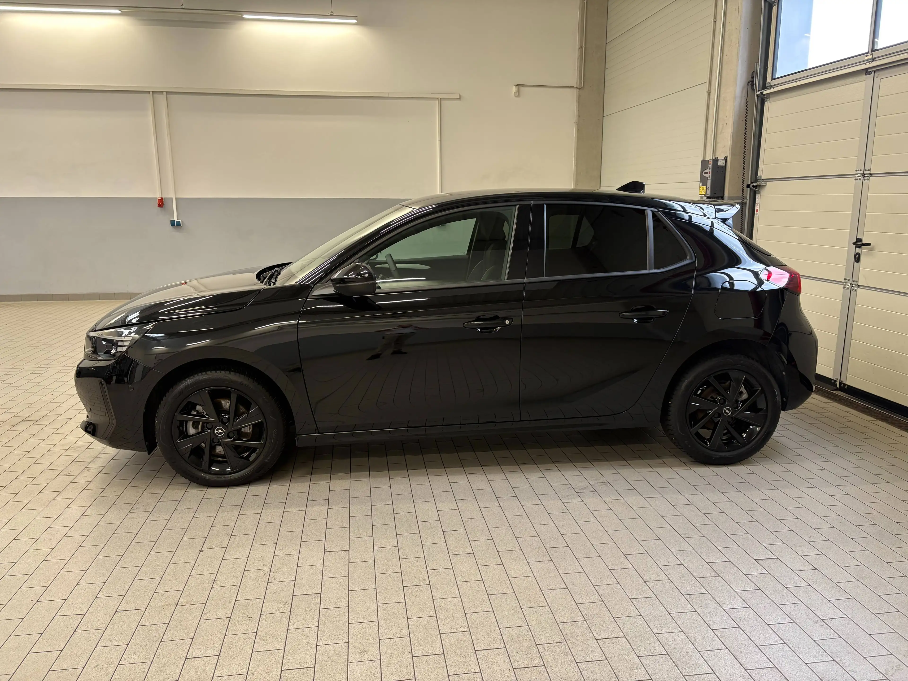 Opel Corsa GS-Line 48V AT*KAMERA*LED*ACC*NAVI* — photo 9