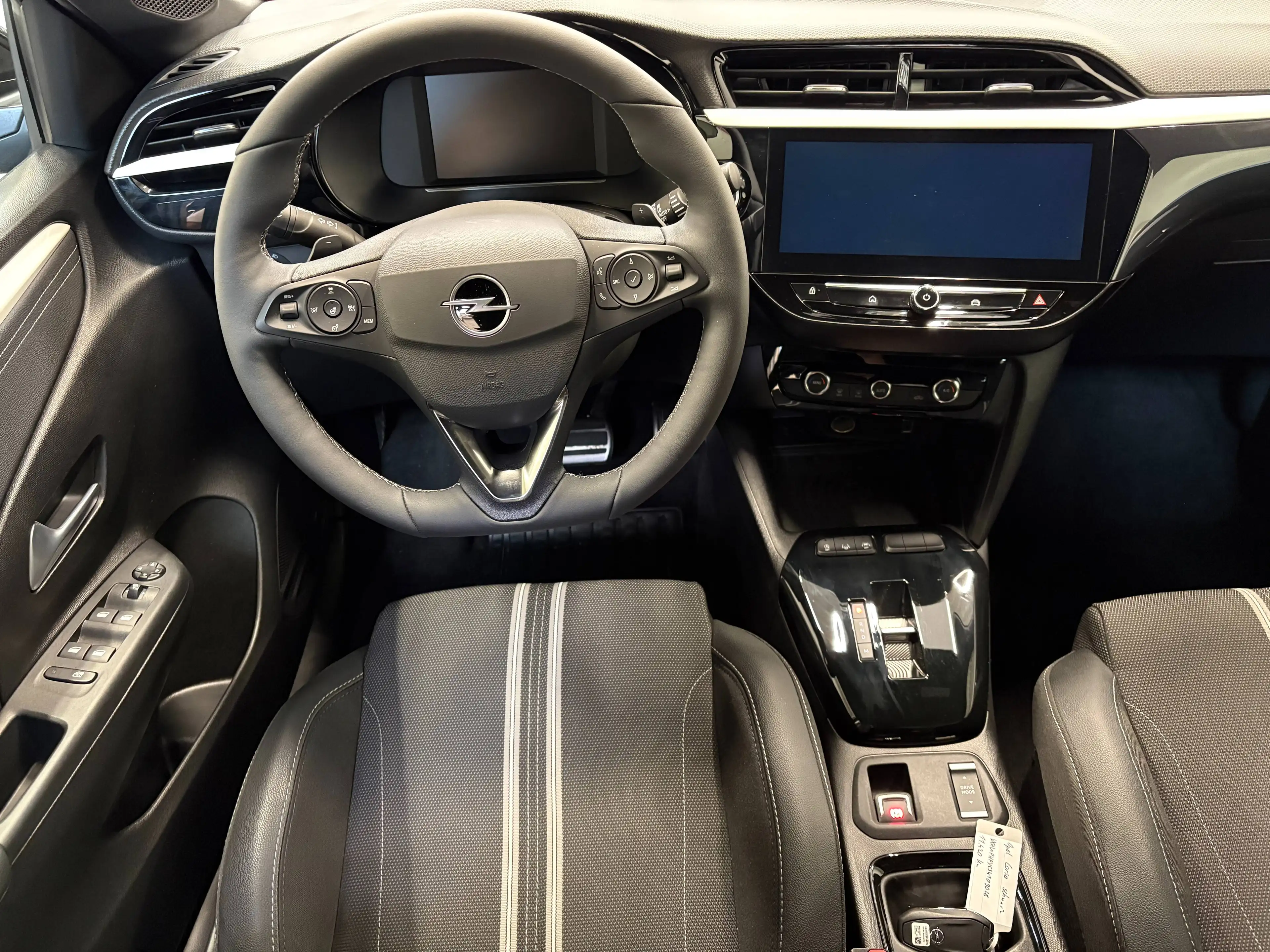 Opel Corsa GS-Line 48V AT*KAMERA*LED*ACC*NAVI* — photo 11