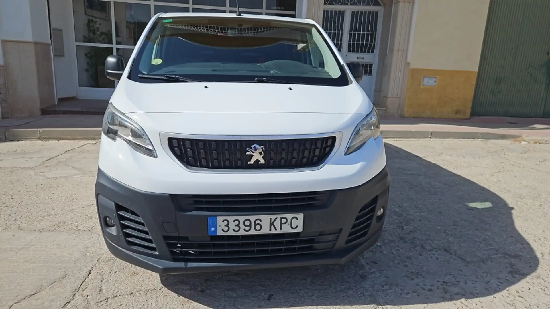 Peugeot Traveller 1.6BlueHDI Active Standard 115 Blanco - 1