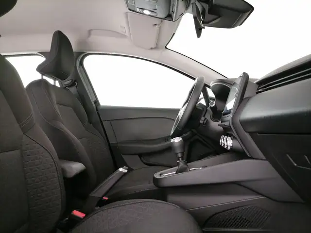 Renault Clio view 6